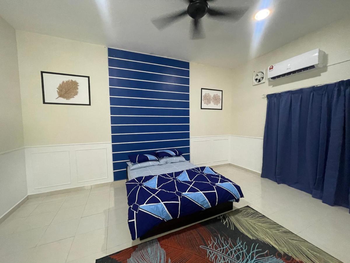 No 61 Nazirin Homestay Tmn Indah Raya 2 Manjung لومو المظهر الخارجي الصورة